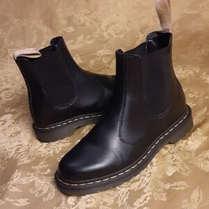 Dr Martens VEGAN 2976 Black Leather Boots Men's 7.0 Women's 8.0